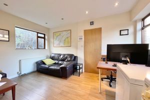 Photo 18- click for photo gallery